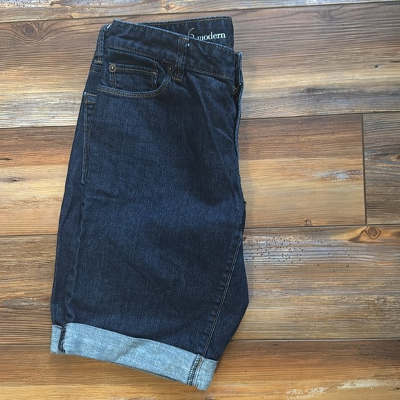 Ann Taylor Loft Modern Bermuda Jean shorts 6 - Picture 4 of 4